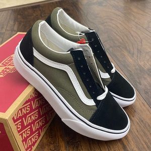 VANS OLD SKOOL PLATFORM BRAND NEW